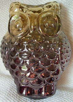 Small Carnival Glass owl