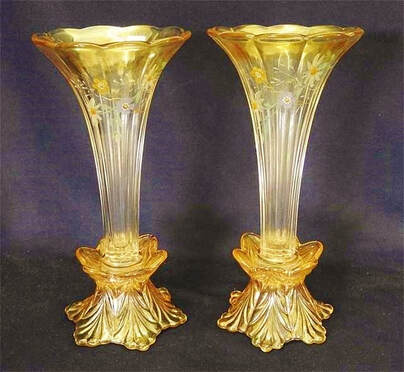 Gainsboro vases