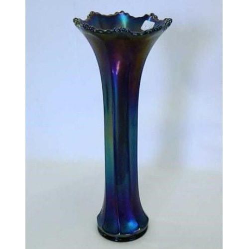 Flute vase