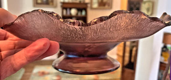Diamond: exterior of wisteria Vintage bowl
